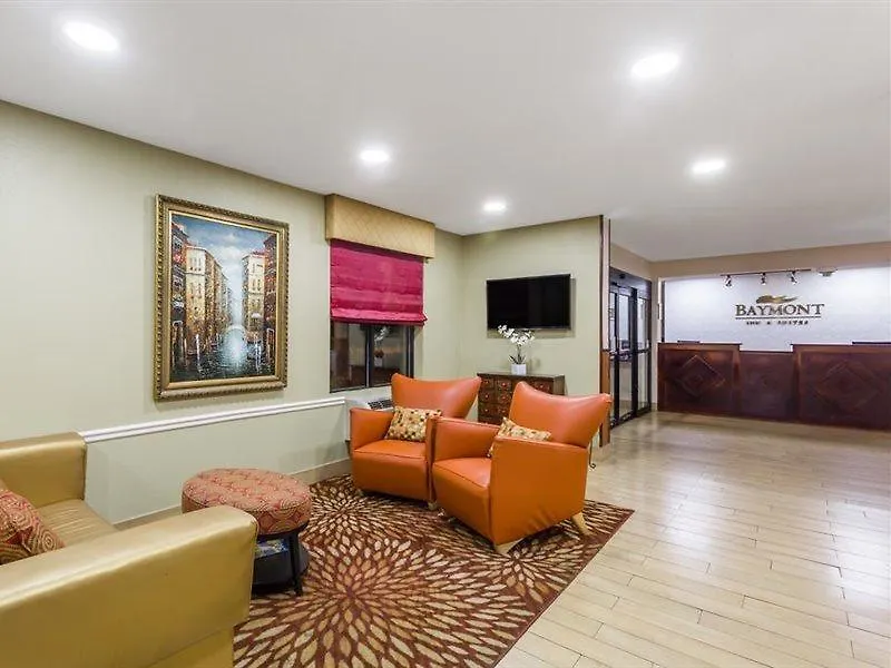 Hotel Baymont By Wyndham Savannah/Garden City