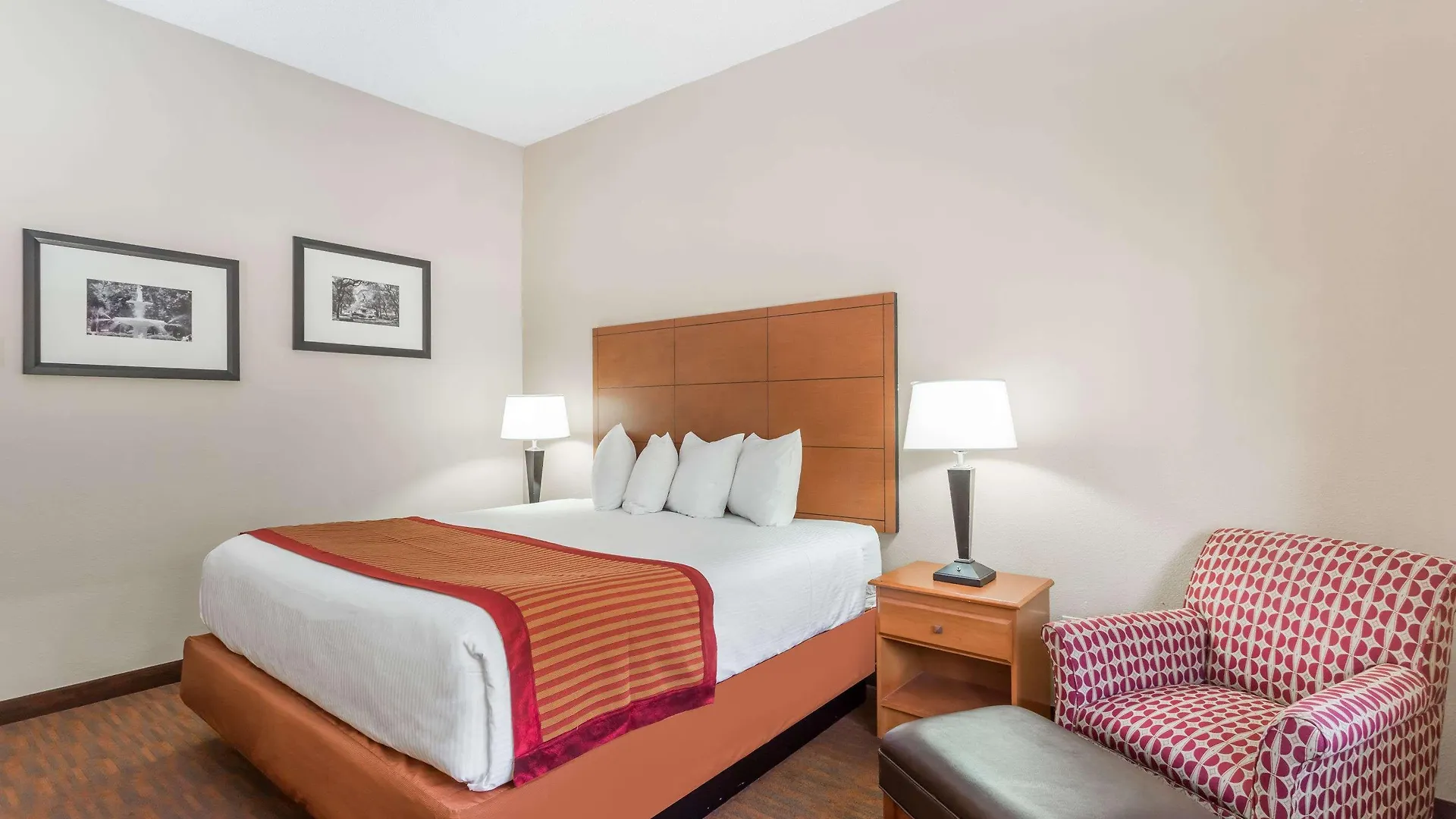 Baymont By Wyndham Savannah/Garden City Hotel Savannah
